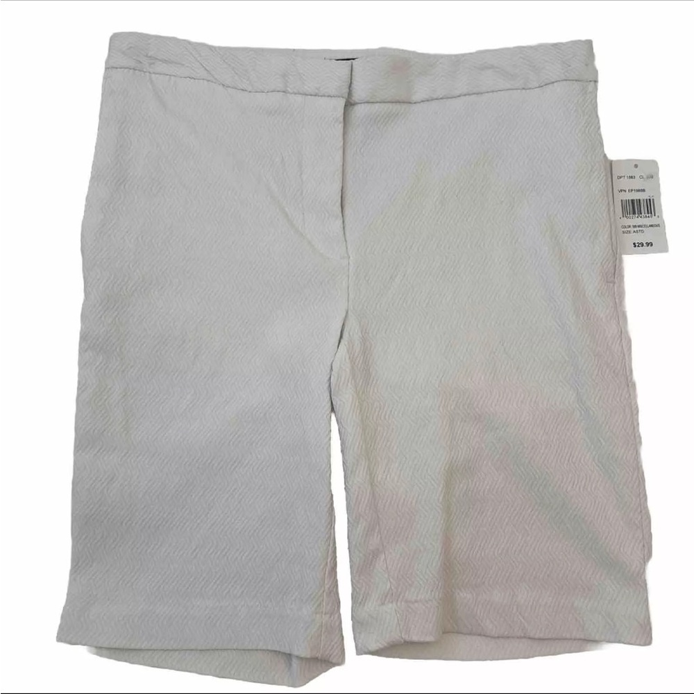 Mario Serrani Shorts White Comfort Stretch Tummy Control NWT Women's Size 2